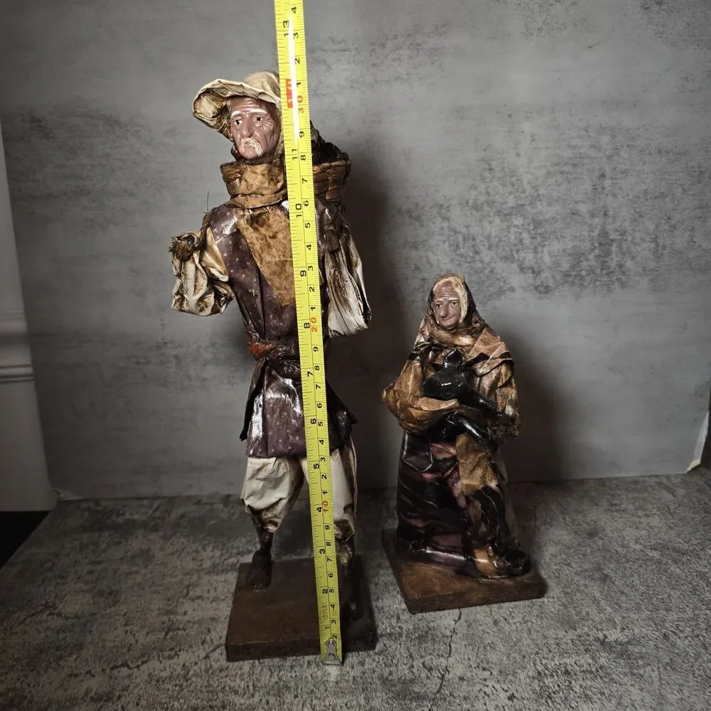 Unique  Vtg Paper & Clay Mexican Folk Art Figures Man And Woman Handmade 11.5”